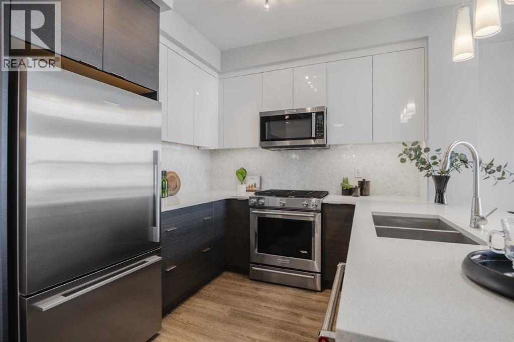 Single Family House for Sale in   Burma Star Road SW Currie Barracks Calgary 