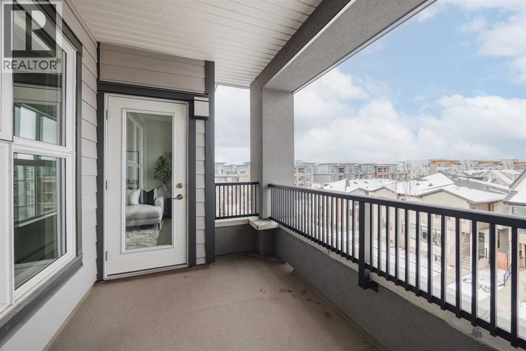 Single Family House for Sale in   Burma Star Road SW Currie Barracks Calgary 