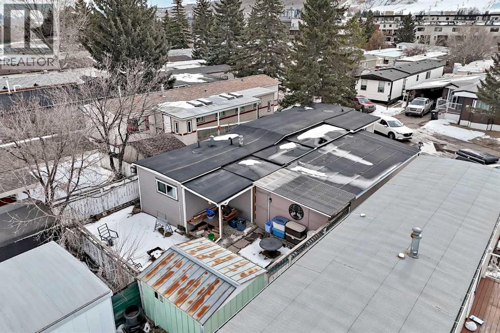 29, 3223 83 Street NW, Calgary, Alberta