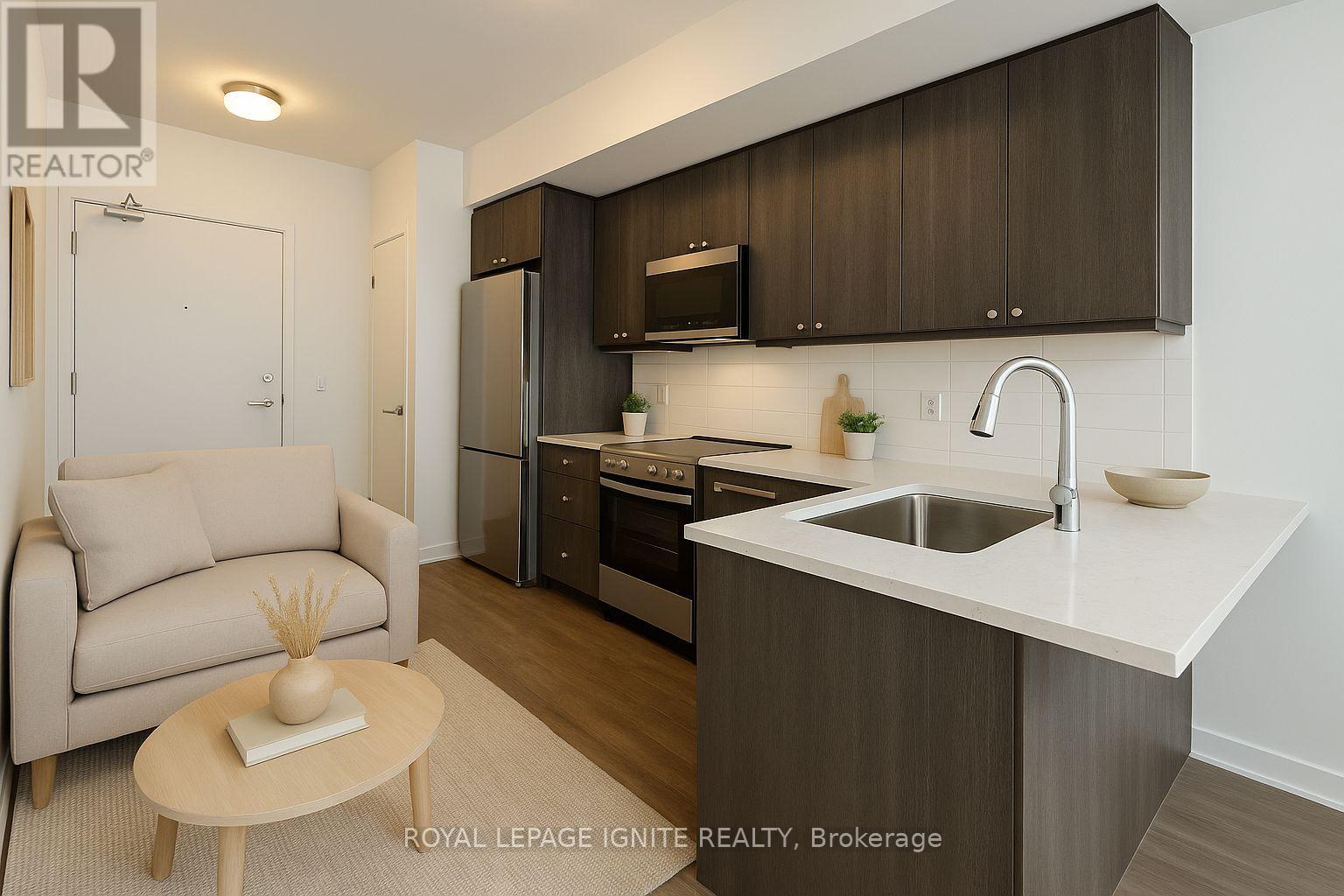 #107 51 CLARINGTON BOULEVARD - 8