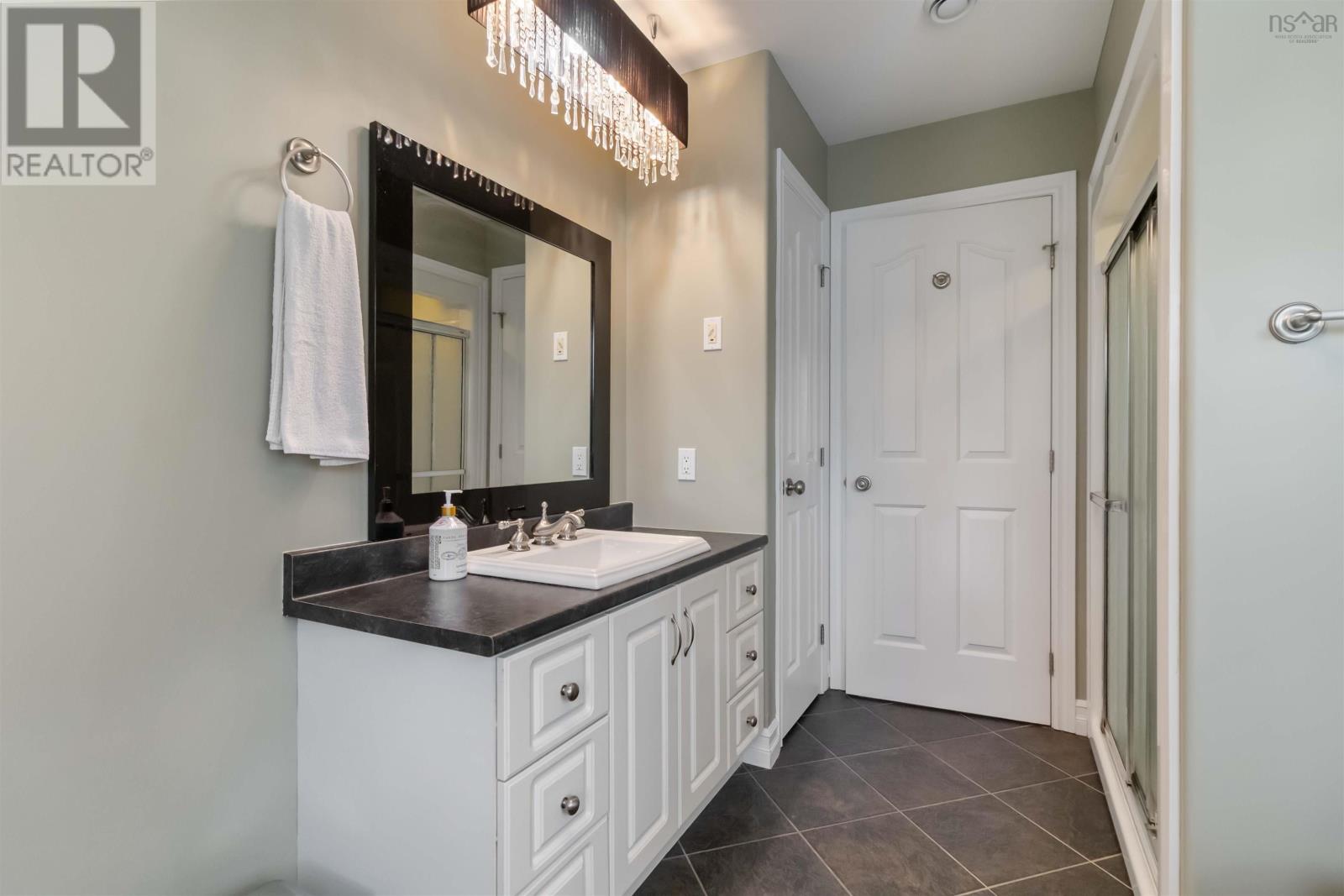 Property 25 of 48 of 16 Valerie Court