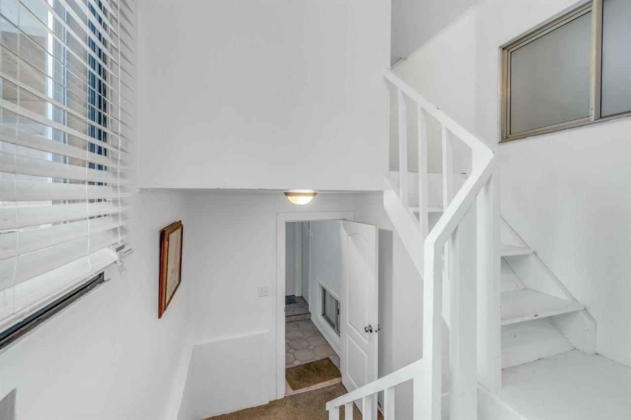 776 7TH AVENUE, Hope, Hope