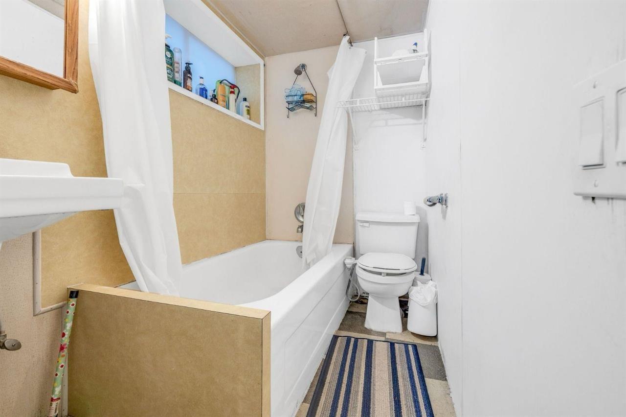 776 7TH AVENUE, Hope, Hope