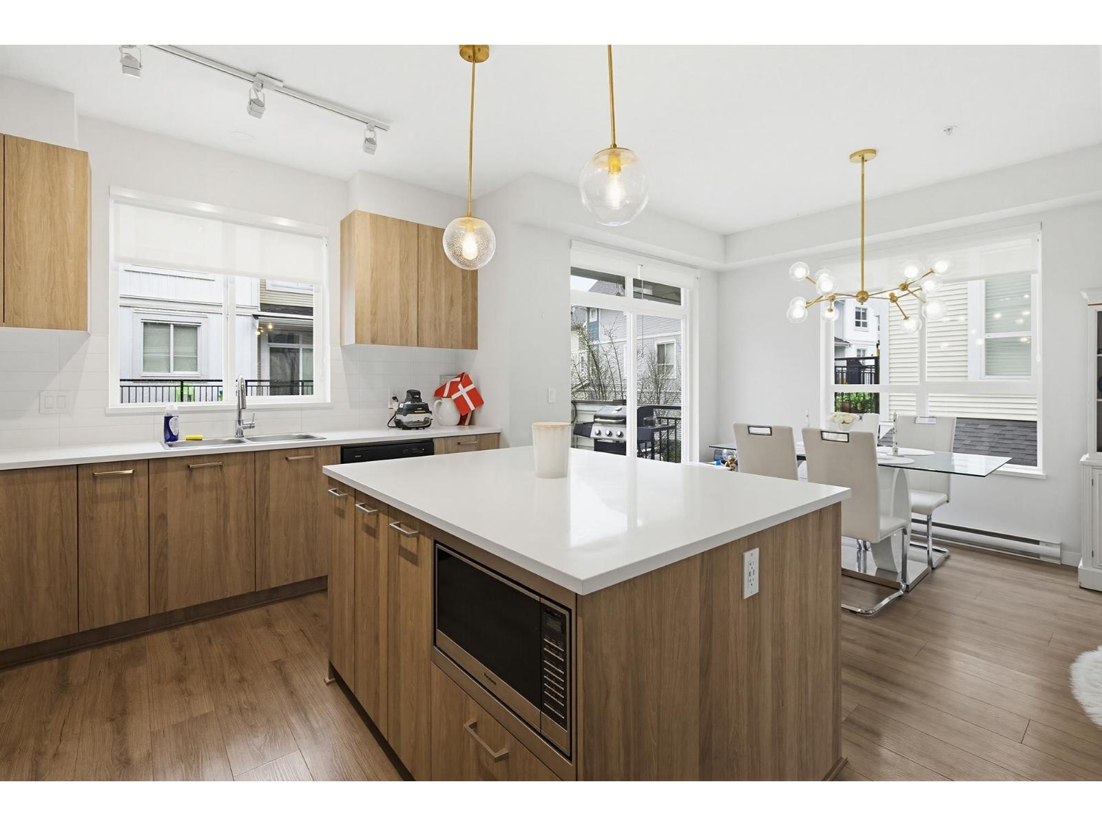 145 8335 NELSON STREET, Mission