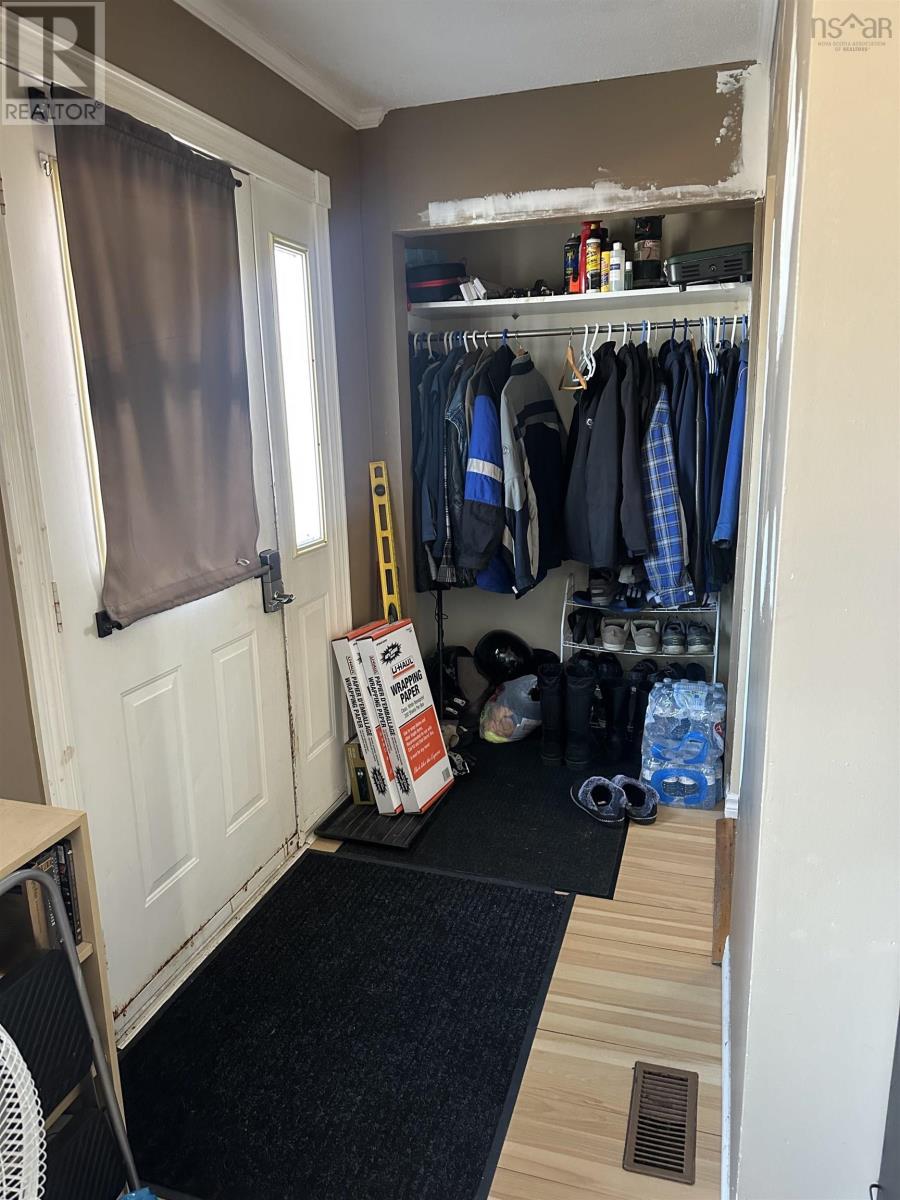 Property 11 of 31 of 159 Old Post Road