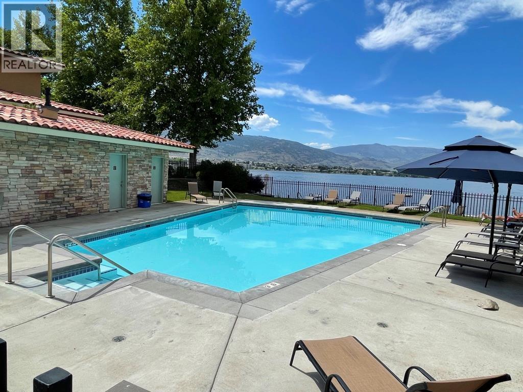 7200 Cottonwood Drive Unit# 74, Osoyoos