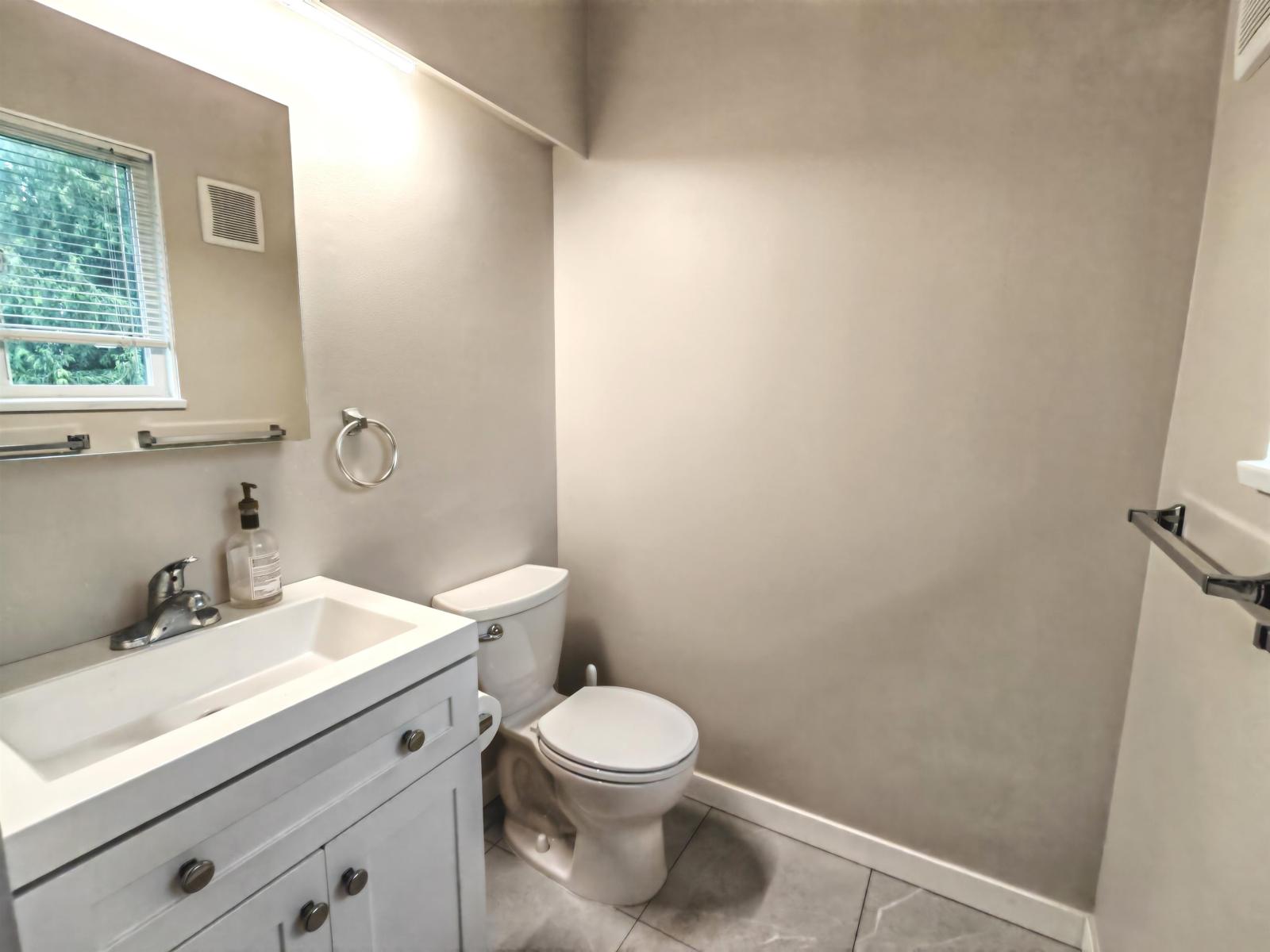 7801 WILTSHIRE Boulevard, Delta