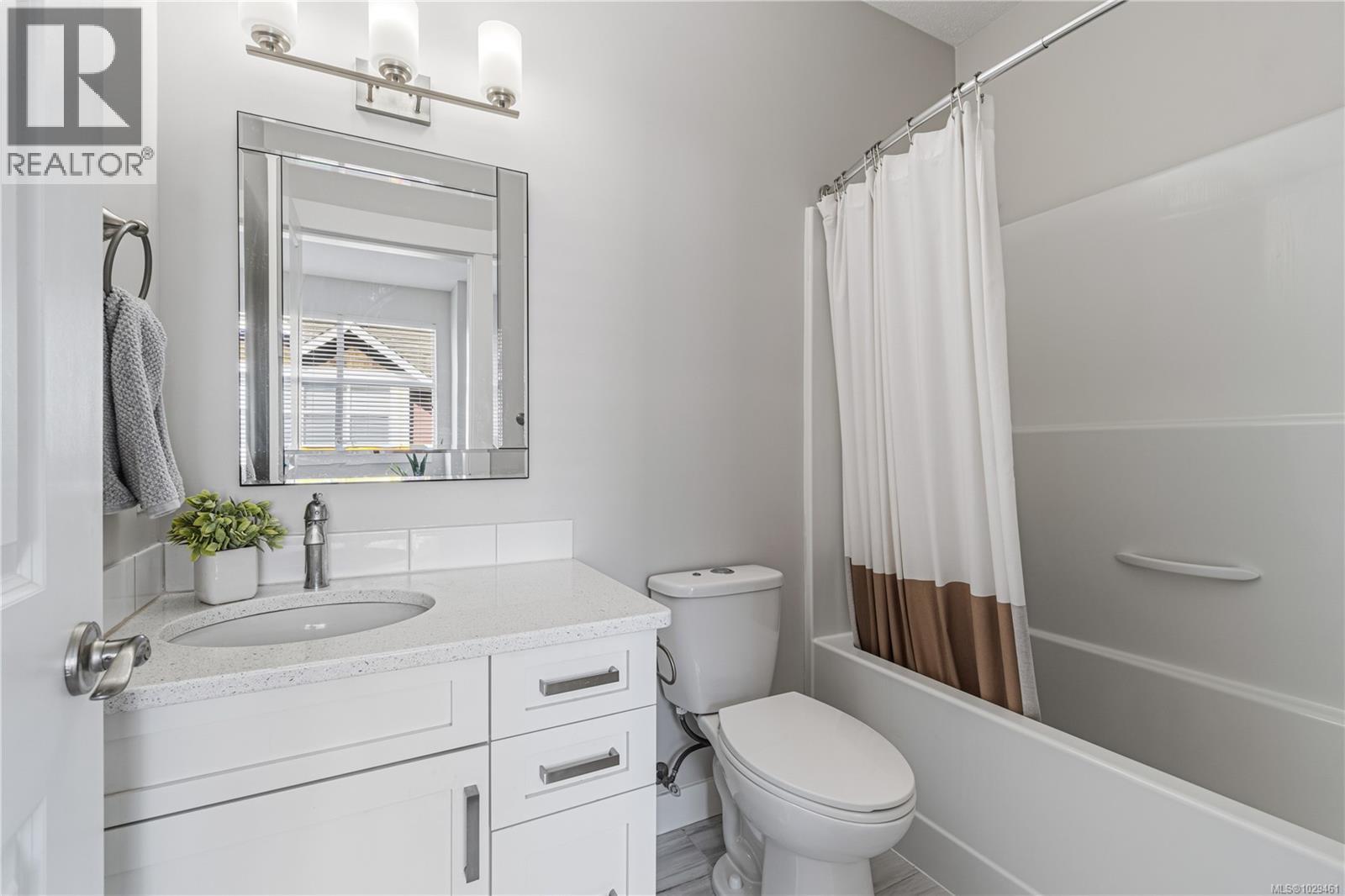 #139 6057 Doumont Rd - 20