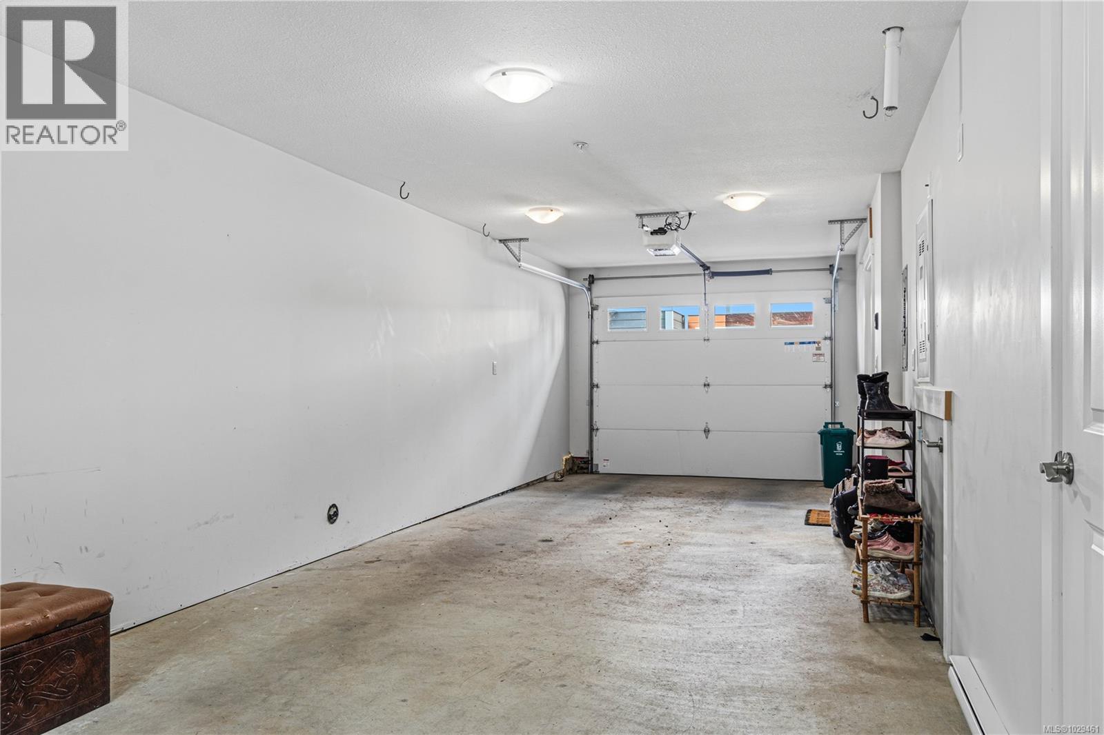 #139 6057 Doumont Rd - 26