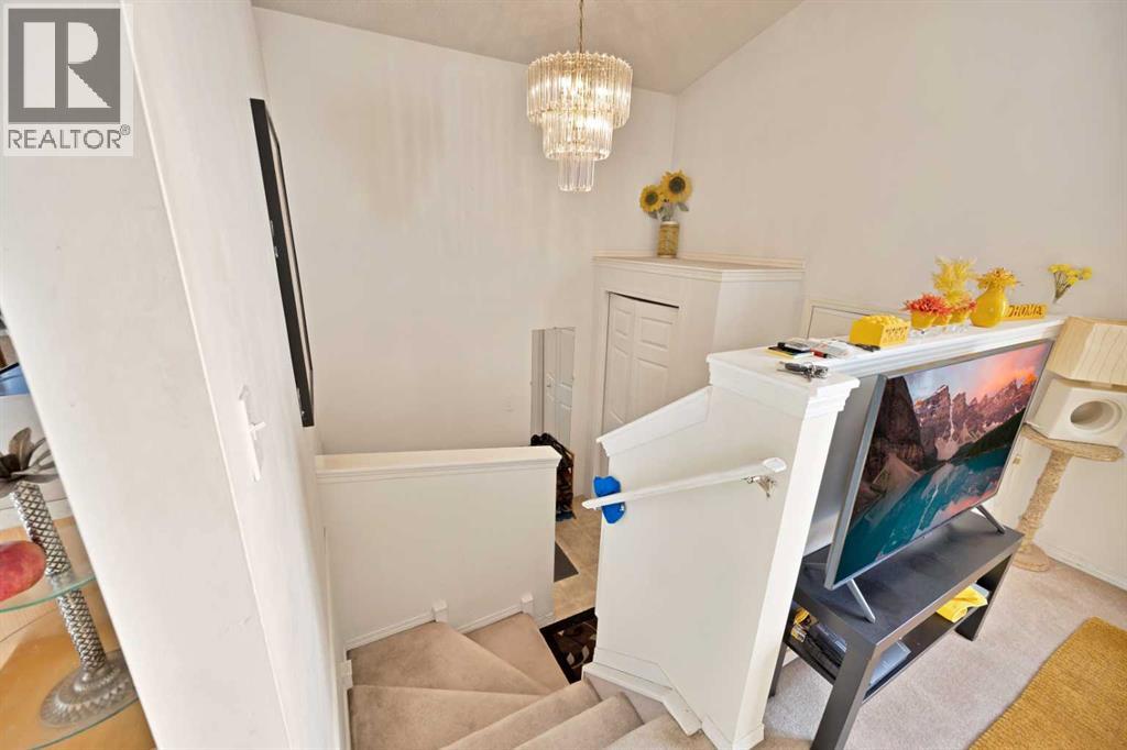 
          87 Taralea Gardens Northeast
            <br/>
            <span>Calgary</span>
            , 
            <span>AB</span>
             <span>T3J4W5</span>
         - Photo 13