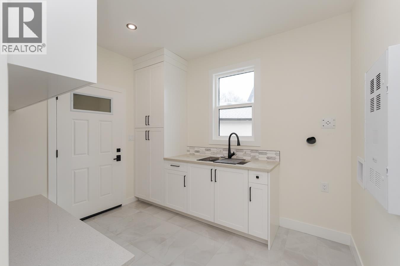 3936 ESTABROOK Court - photo 2