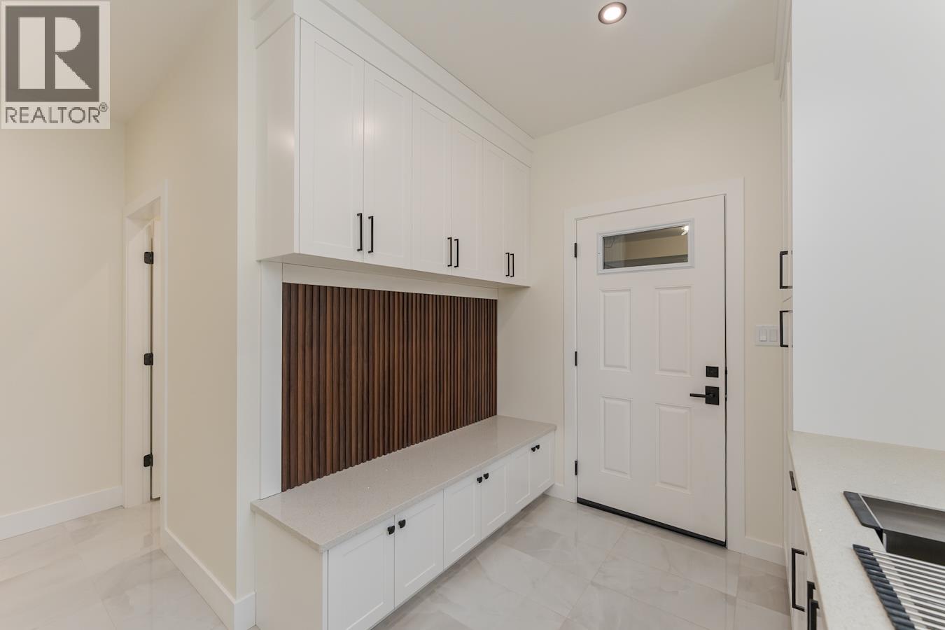 3936 ESTABROOK COURT - Image 3