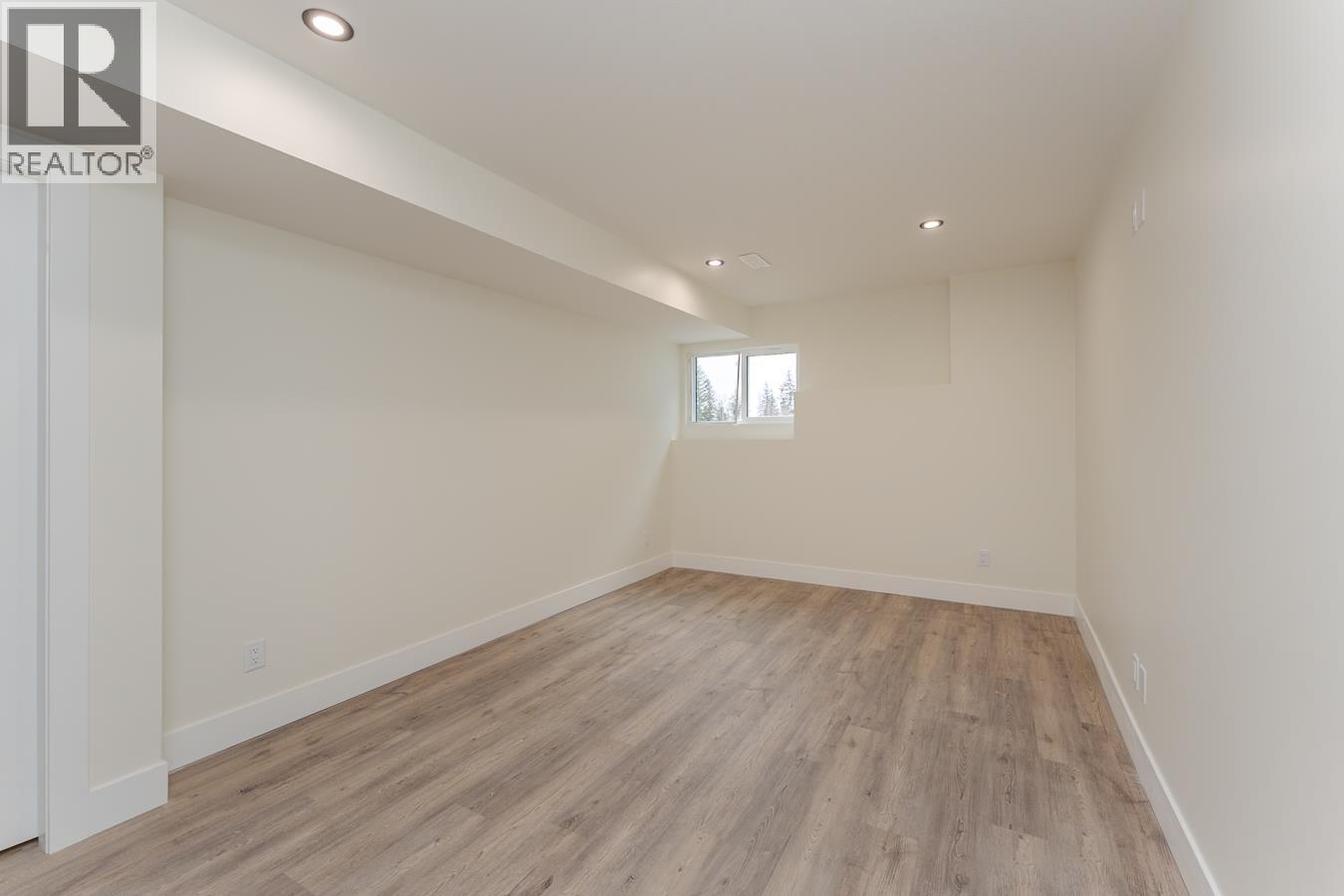 3936 ESTABROOK COURT - 32