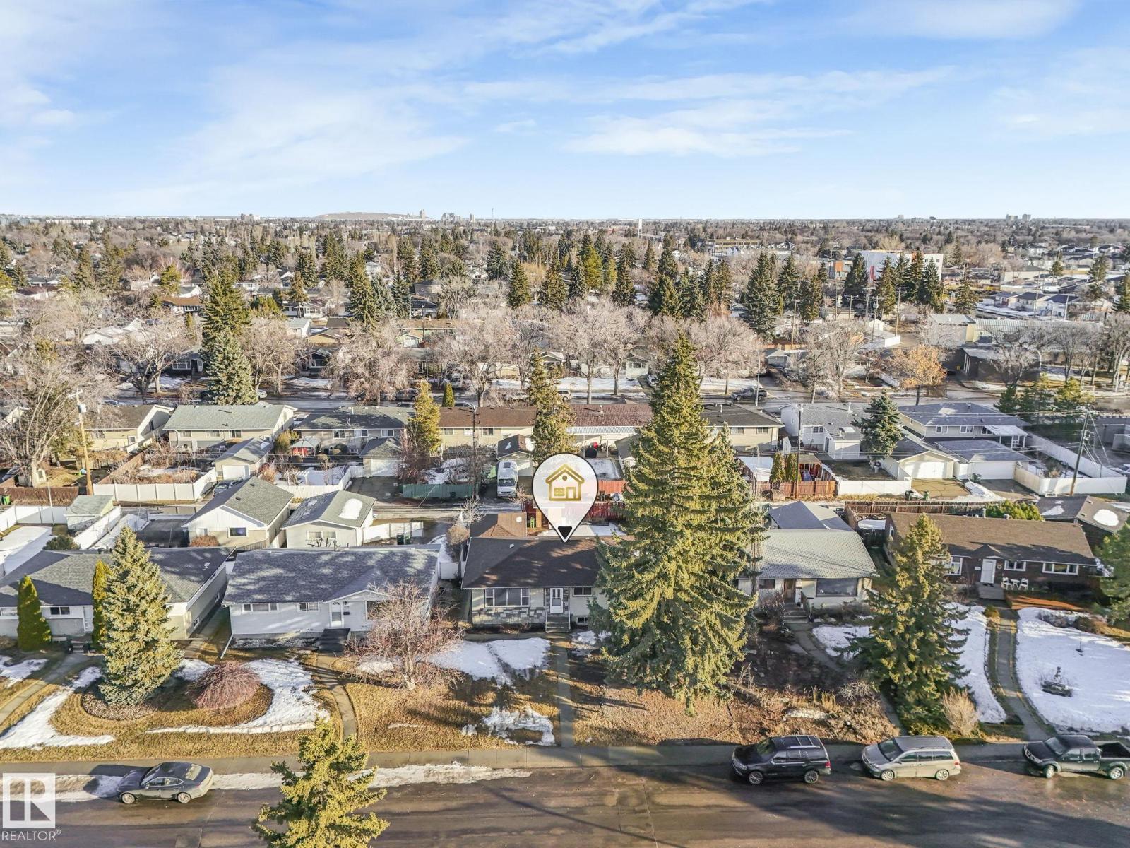 15704 91 AV NW - 46