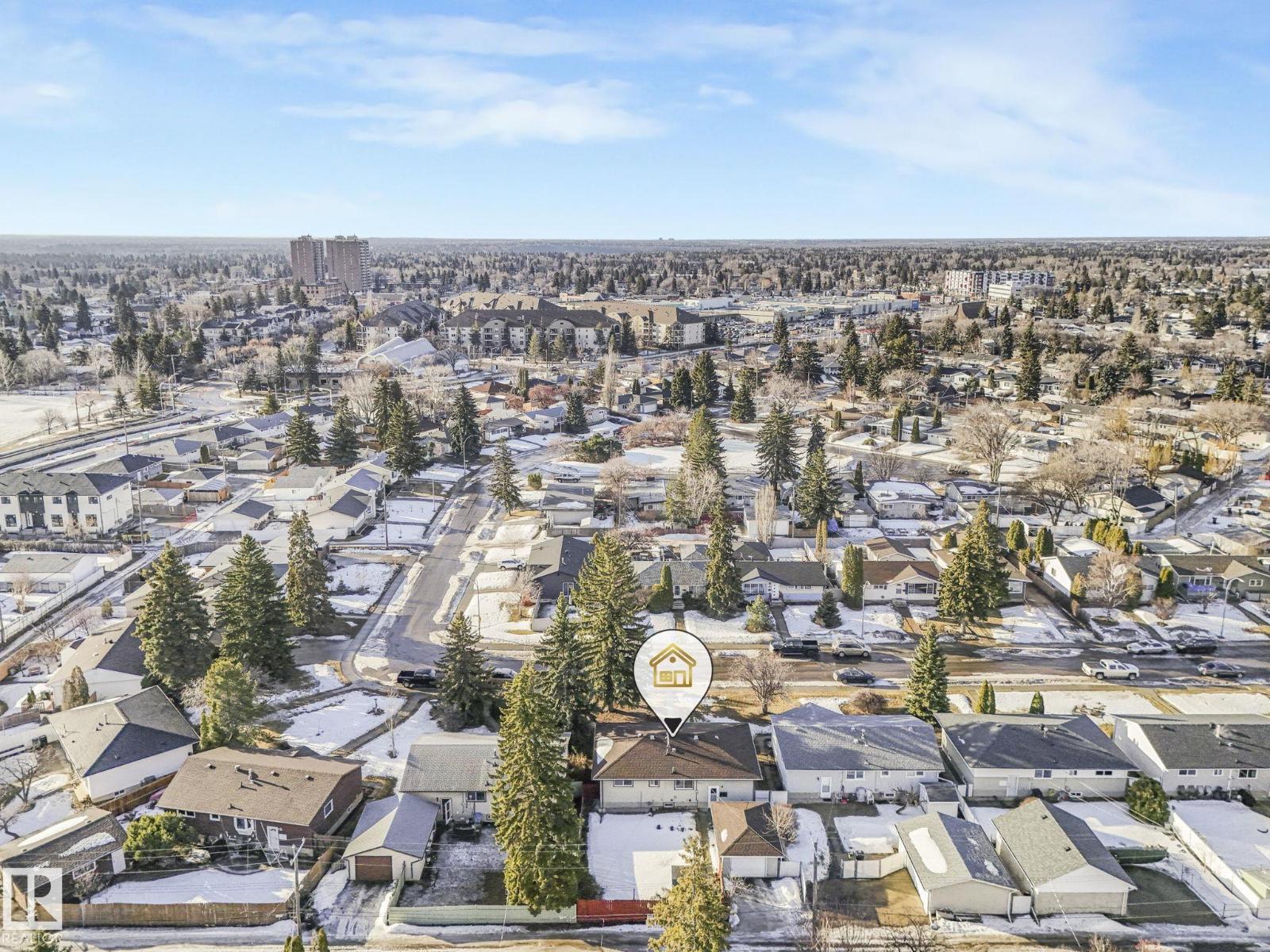 15704 91 AV NW - 47