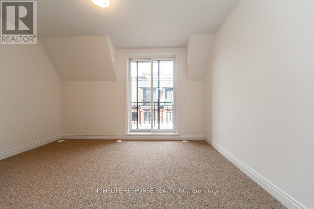 93-150 JOYMAR DRIVE N - 30