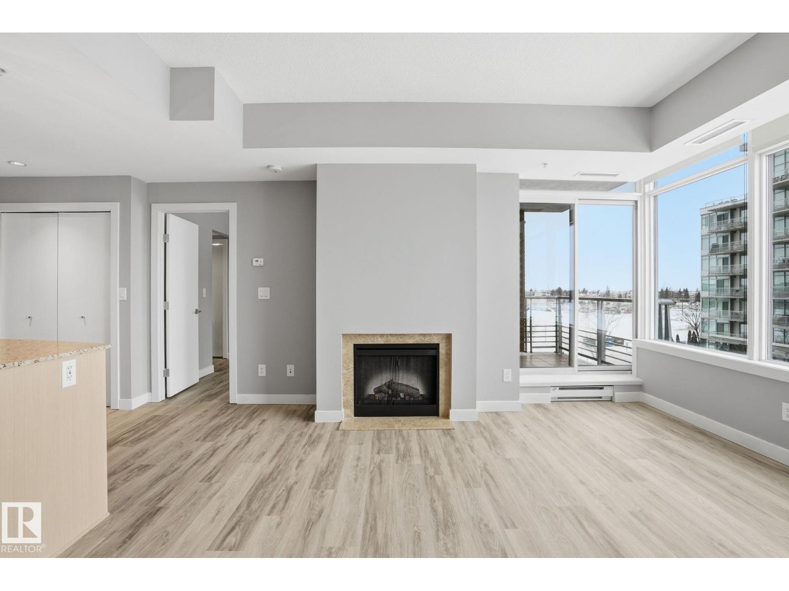 #402 2510 109 ST NW - 15