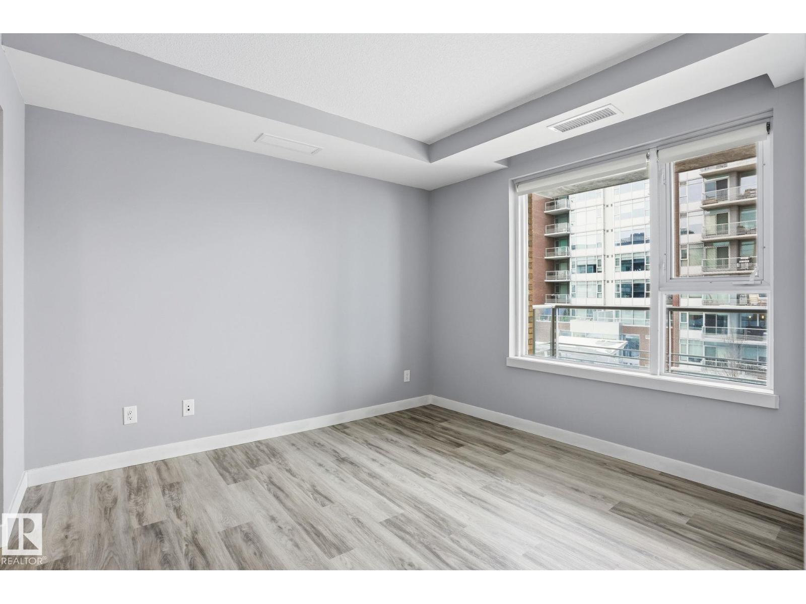 #402 2510 109 ST NW - 21