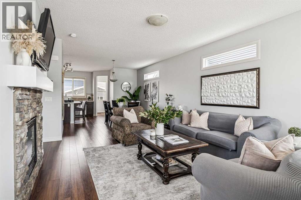 91 River Heights Green, Cochrane