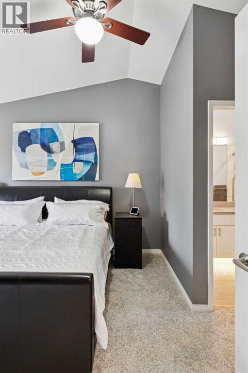 Single Family House for Sale in  Sandringham Road NW Sandstone Valley Calgary 