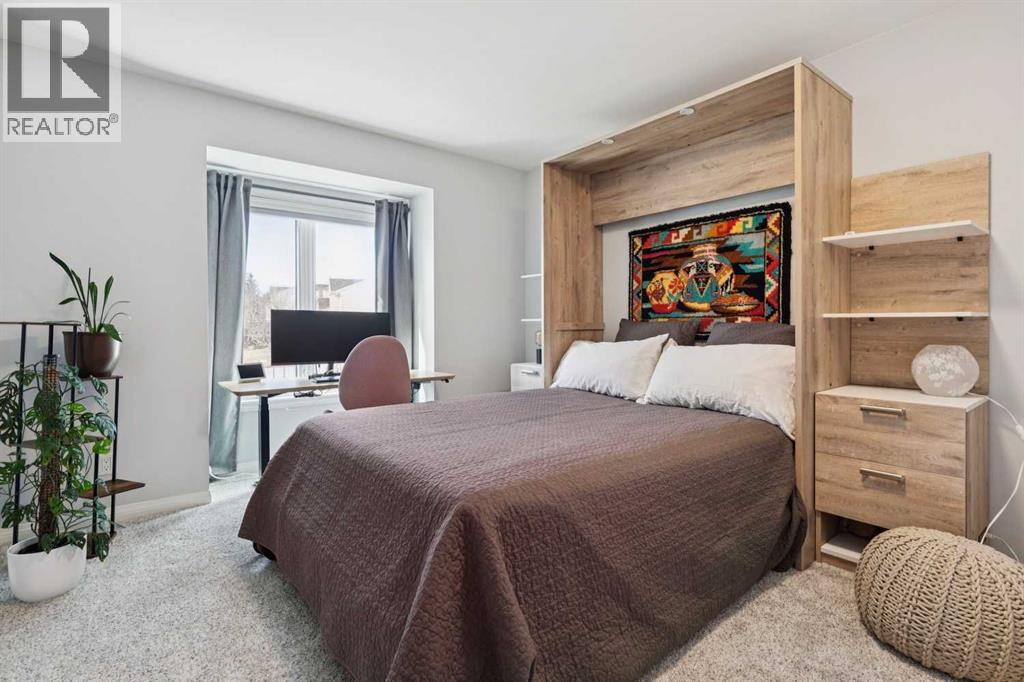 Single Family House for Sale in  Sandringham Road NW Sandstone Valley Calgary 