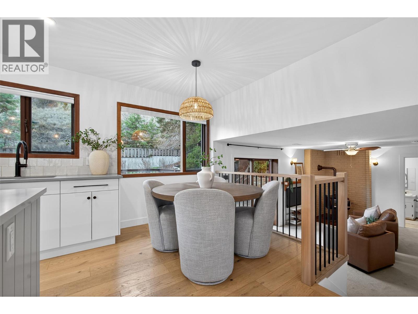 1812 Olympus Way, West Kelowna