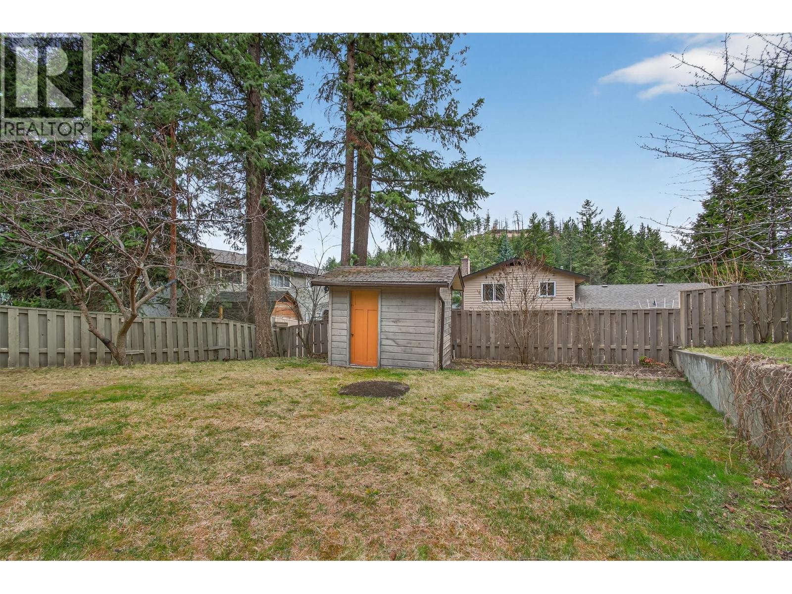 1812 Olympus Way, West Kelowna