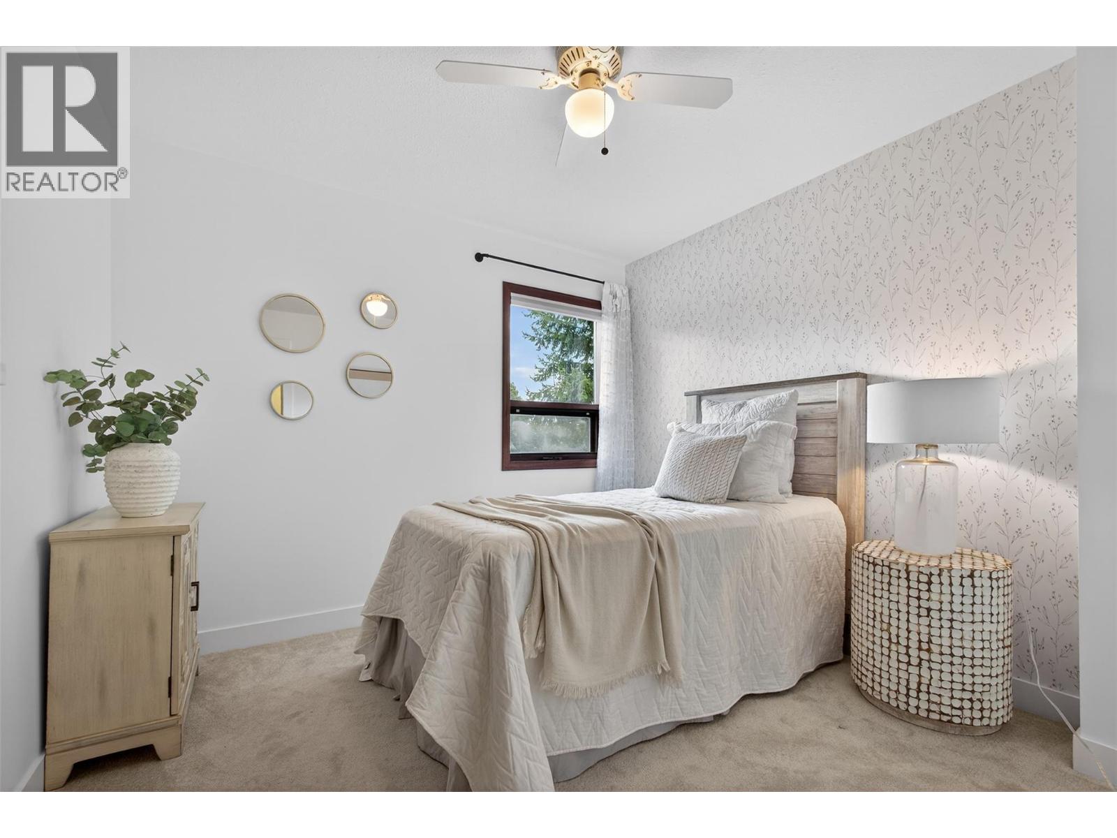 1812 Olympus Way, West Kelowna