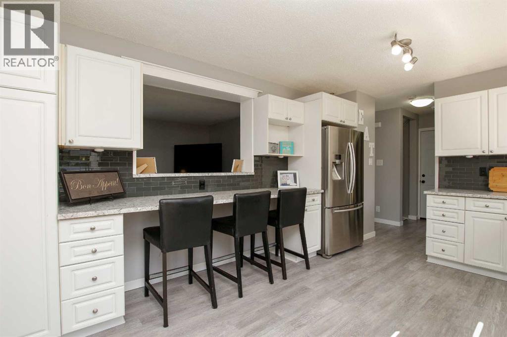 4 Mckee Close, Red Deer