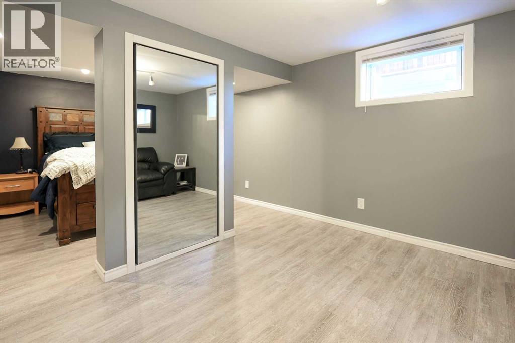 4 Mckee Close, Red Deer