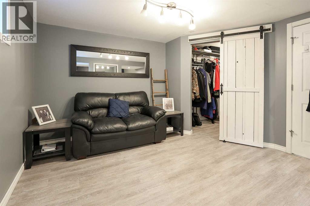 4 Mckee Close, Red Deer