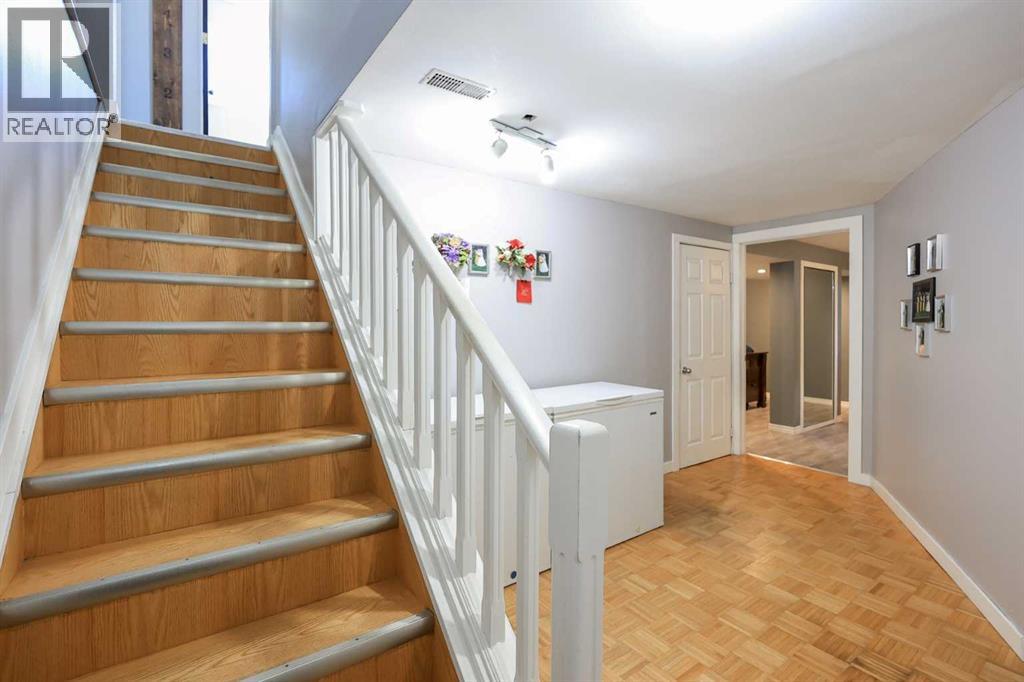 4 Mckee Close, Red Deer