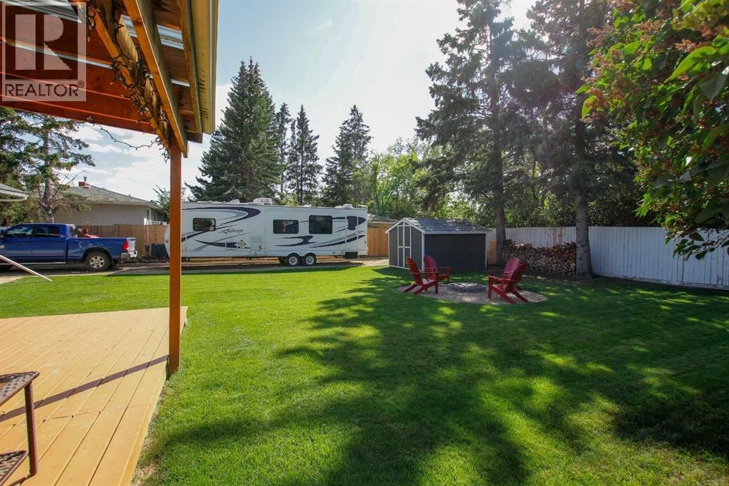 4 Mckee Close, Red Deer