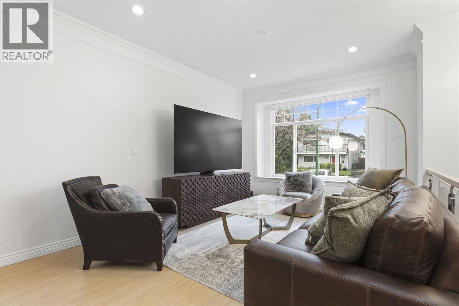 4465 CAMBRIDGE Street - photo 2