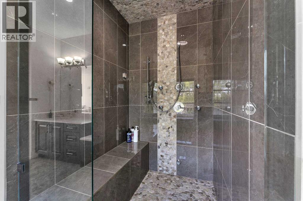 Single Family House for Sale in   Avenue NE Winston Heights/Mountview Calgary 