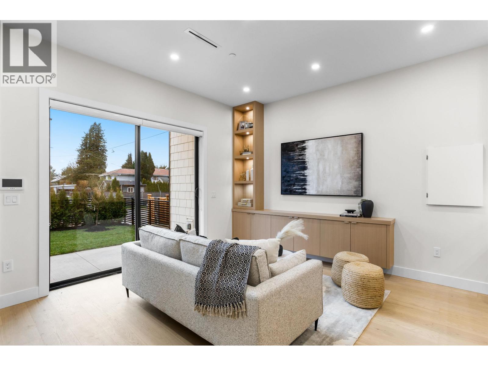 1 5306 CULLODEN STREET, Vancouver