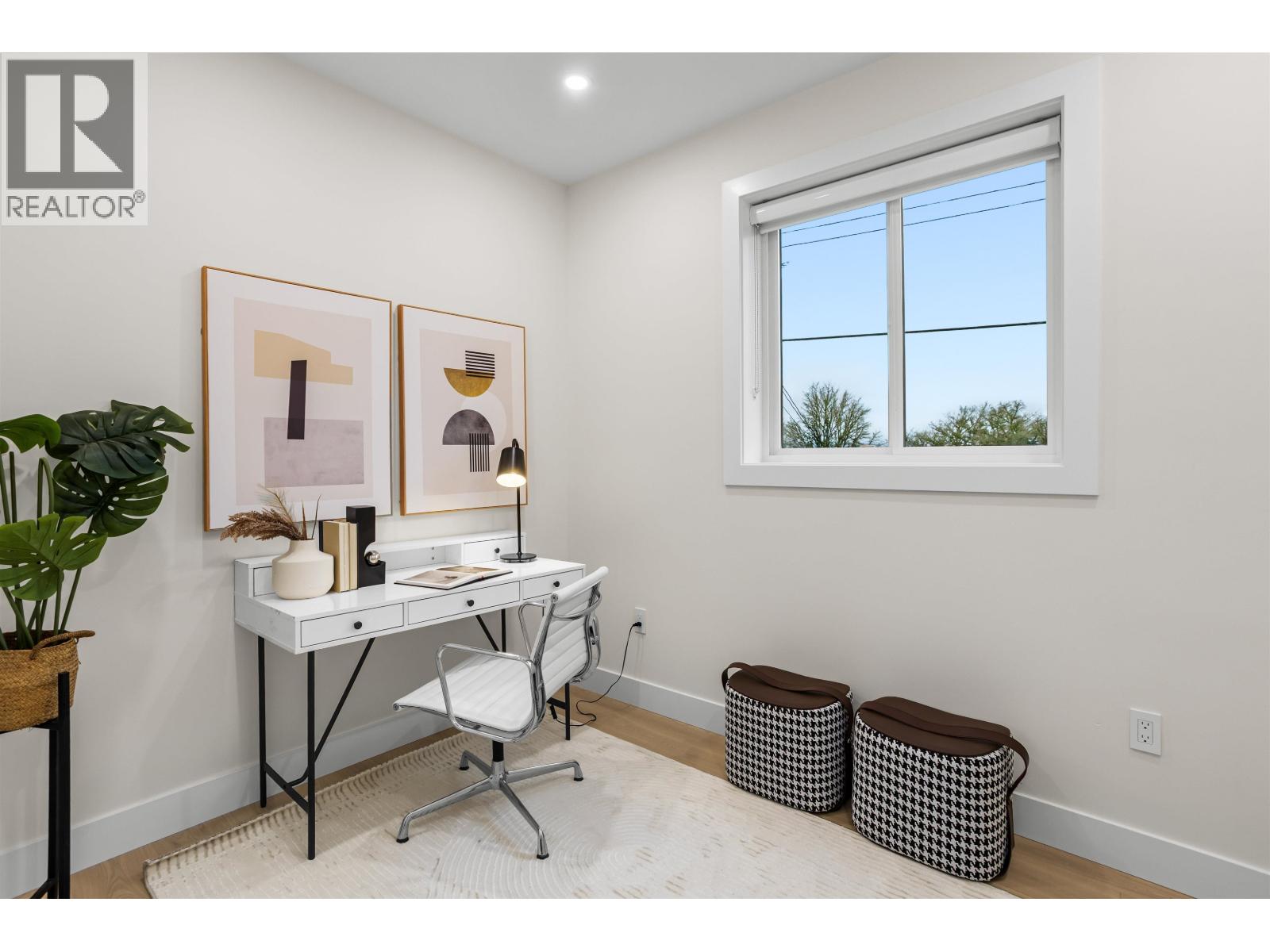 2 5306 CULLODEN STREET, Vancouver