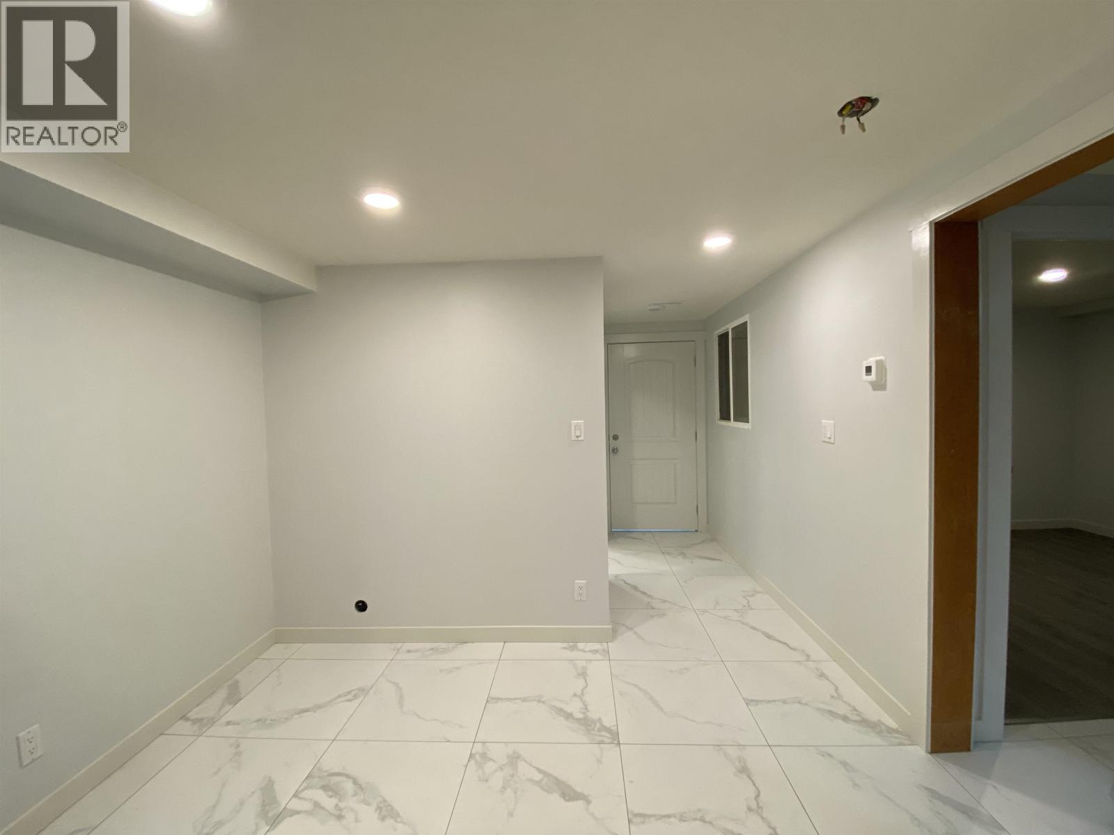 6150 BUCKINGHAM Drive - photo 2