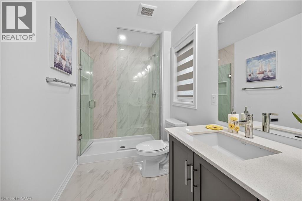 67 STARFIRE CRESCENT - 31