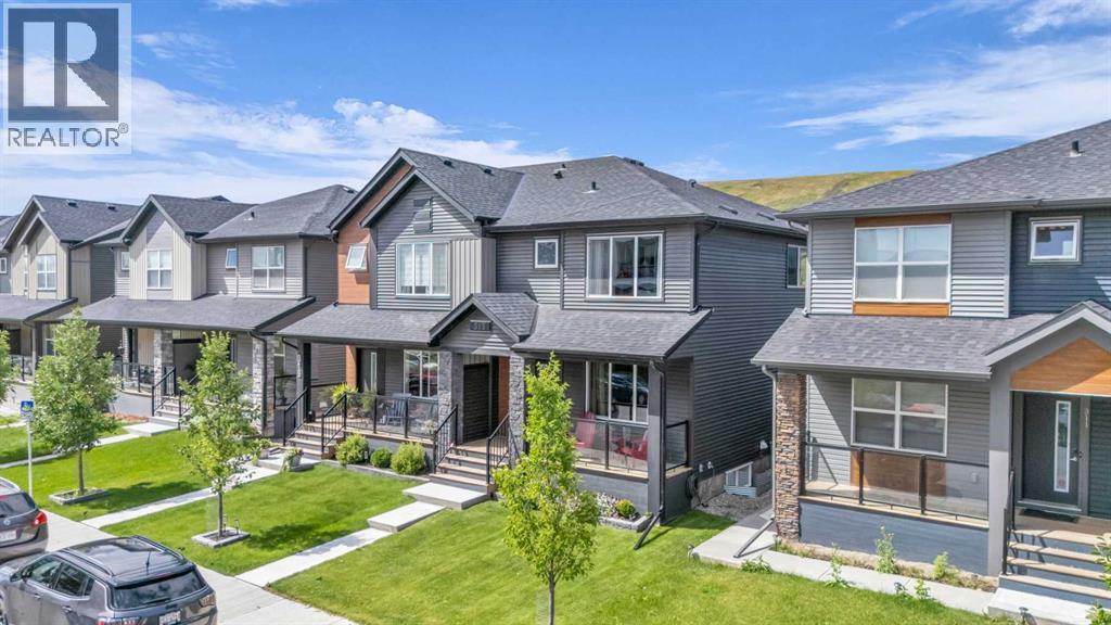 Single Family House for Sale in  Wolf Creek Way SE Wolf Willow Calgary 