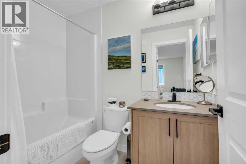 Single Family House for Sale in  Wolf Creek Way SE Wolf Willow Calgary 