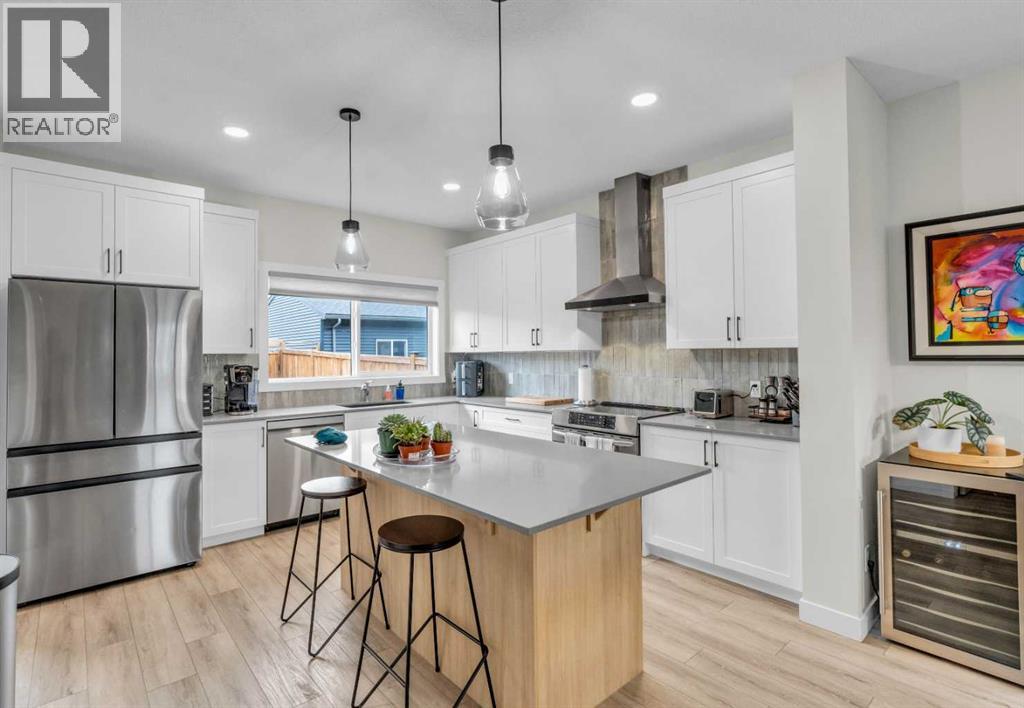 Single Family House for Sale in  Wolf Creek Way SE Wolf Willow Calgary 