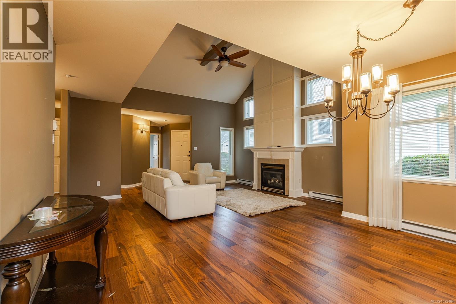 5256 ARBOUR CRES - 12