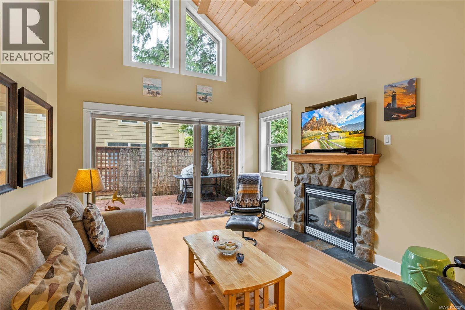 #169 1080 RESORT DR - 21