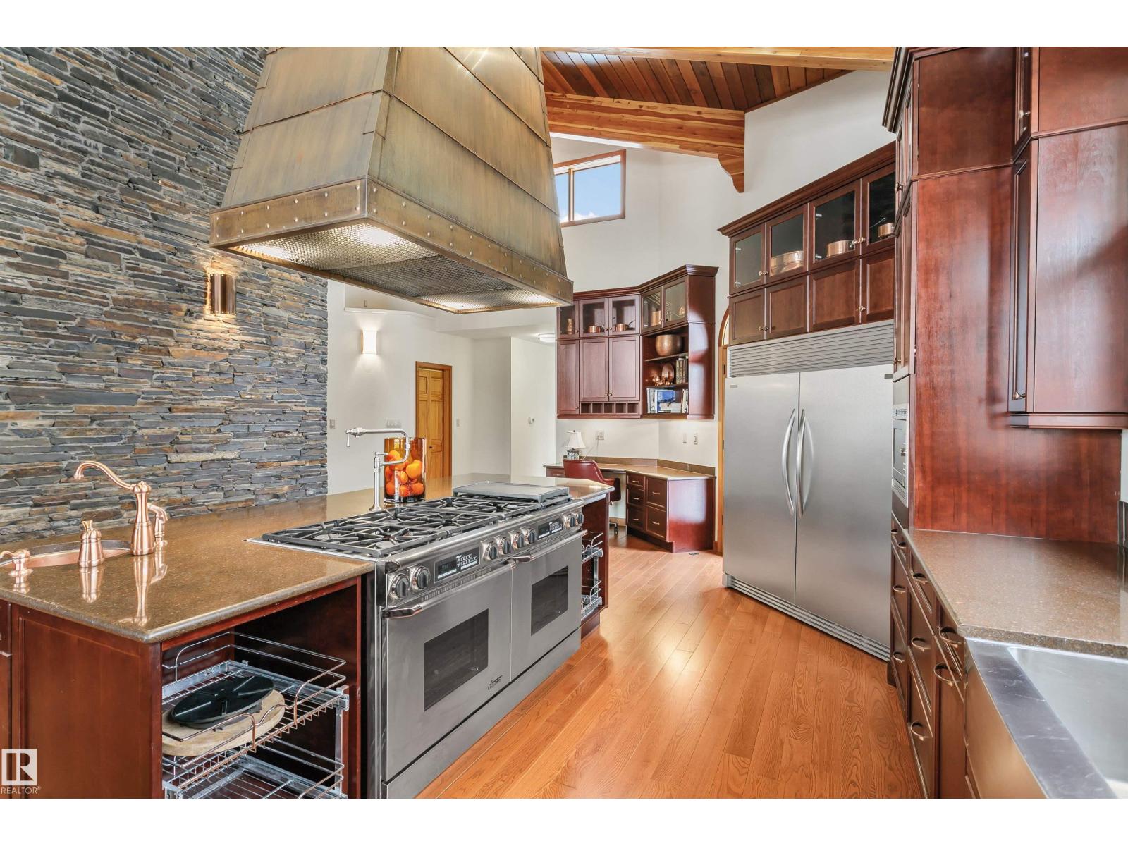 12 WELLINGTON CR NW - 37