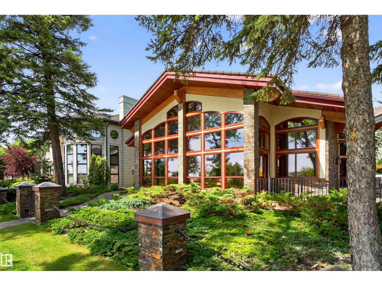 12 WELLINGTON CR NW - 4
