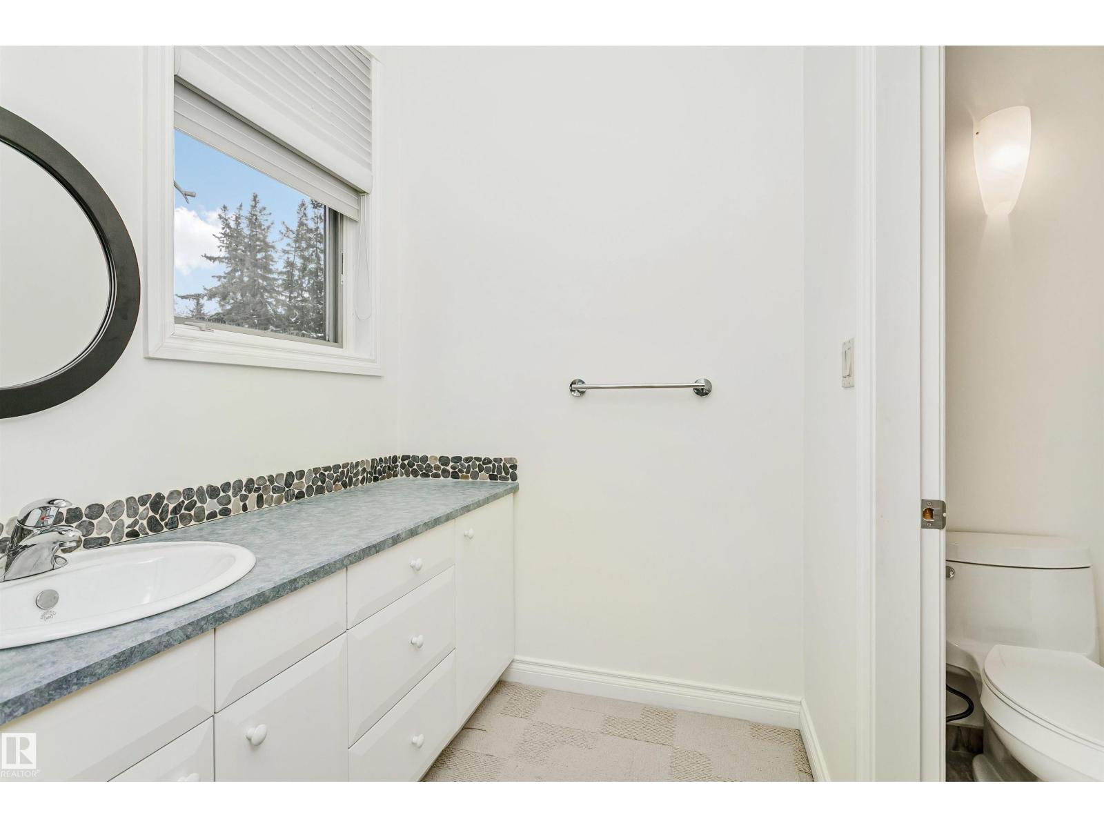 12 WELLINGTON CR NW - 56