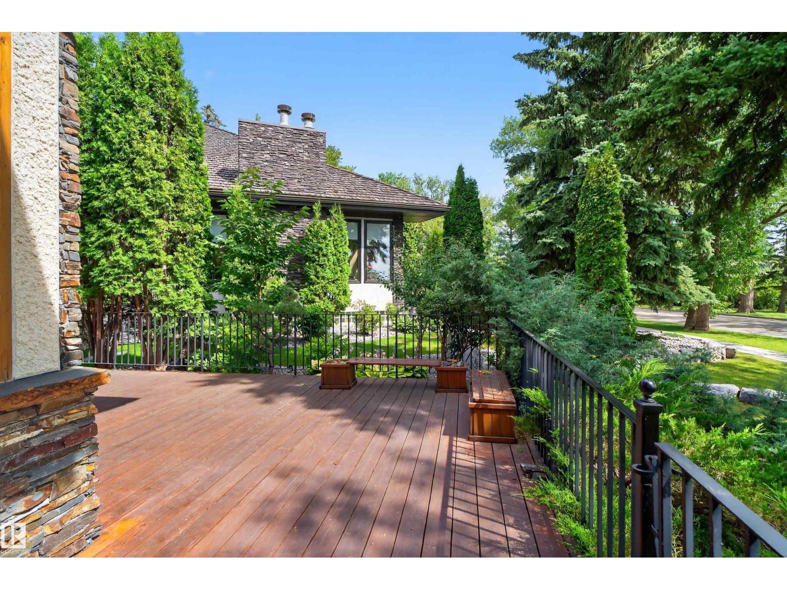12 WELLINGTON CR NW - 61