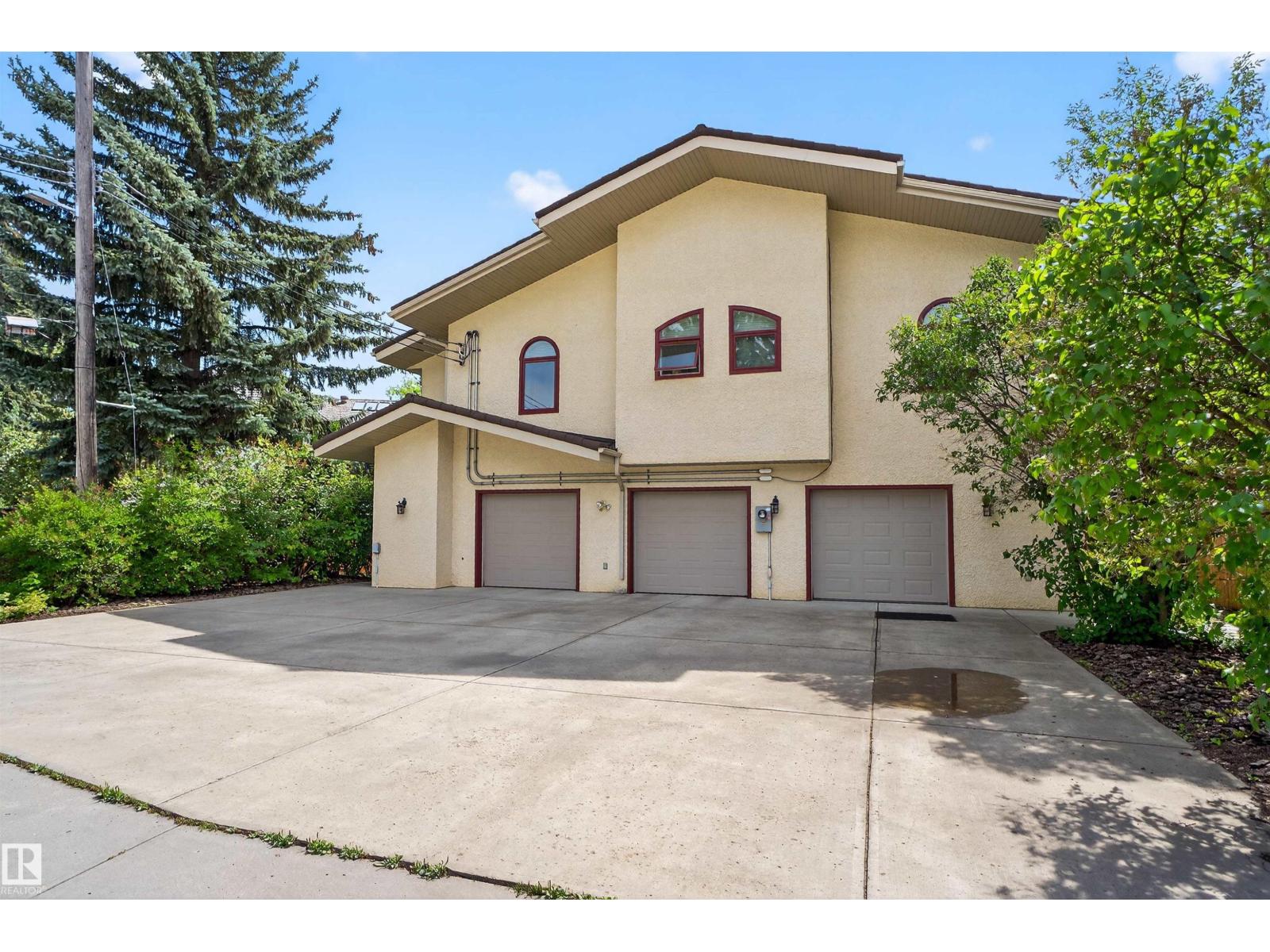 12 WELLINGTON CR NW - 63