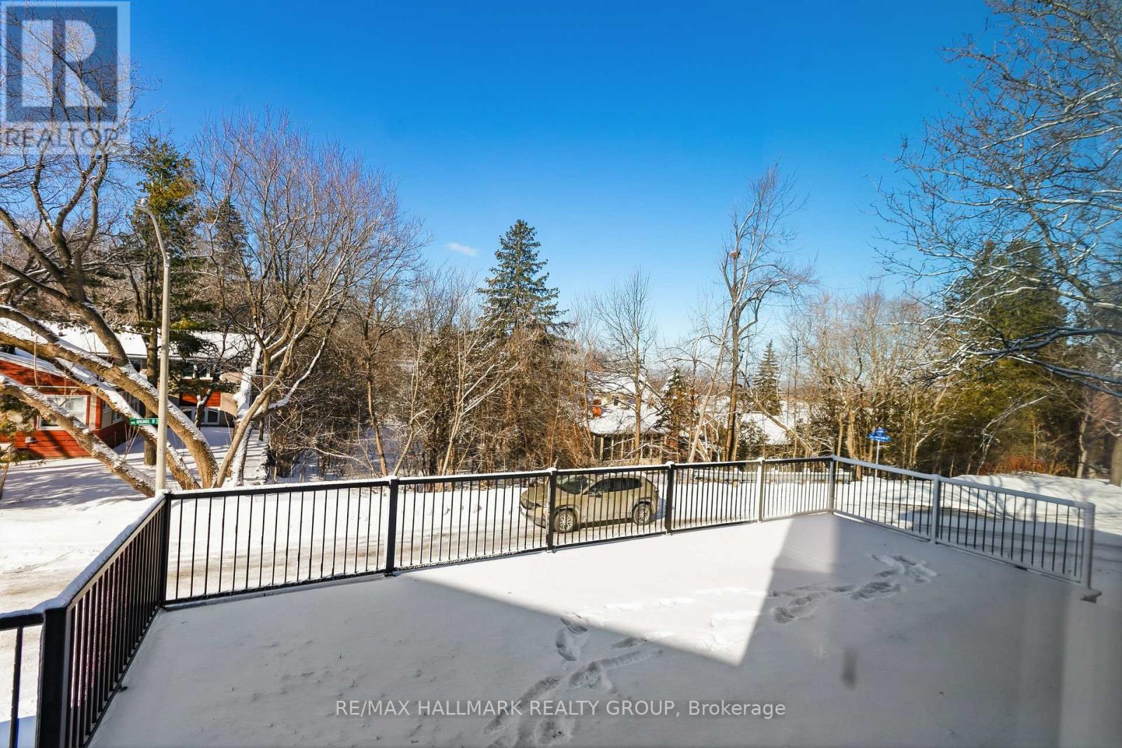 500 FOXVIEW PLACE — photo 33